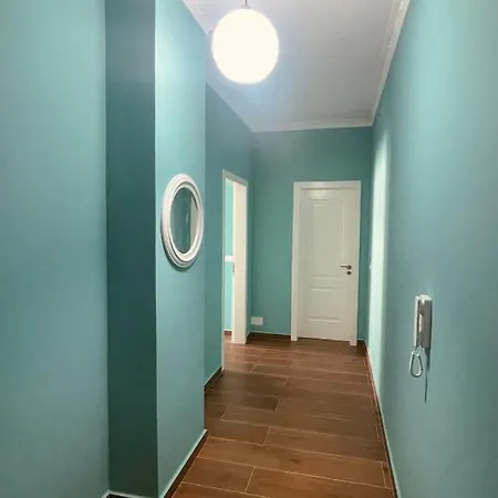 Apartment Turquoise Qerret