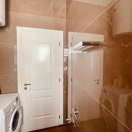 Apartment Turquoise Qerret Golem (Tirana)